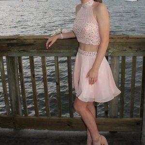 Homecoming Dress🎉 Worn Once!